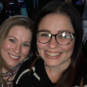 Meet your Posher, Harmony